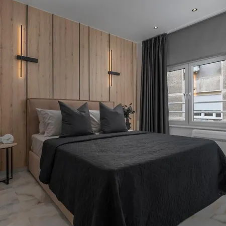 Nomades سالونيك