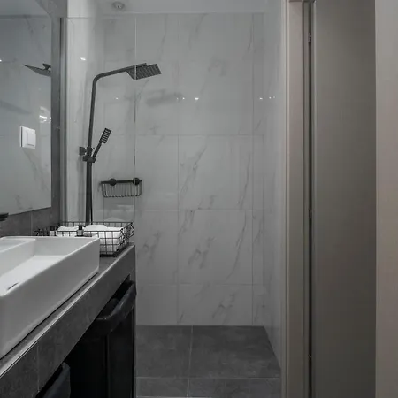 Nomades * סלוניקי